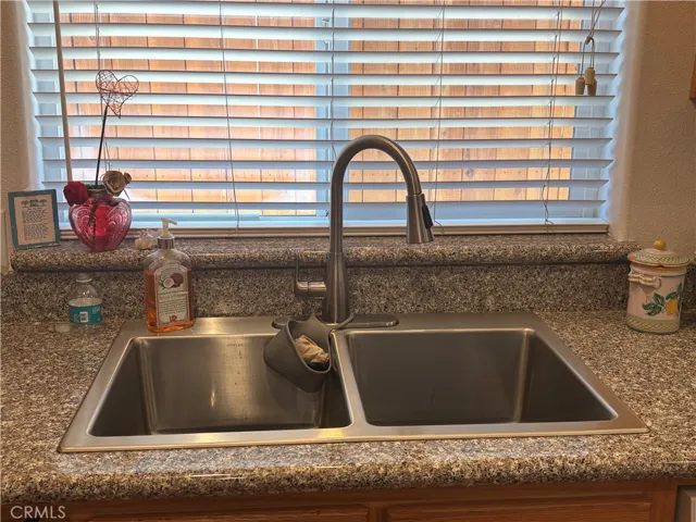 new stainless steel double sinks
