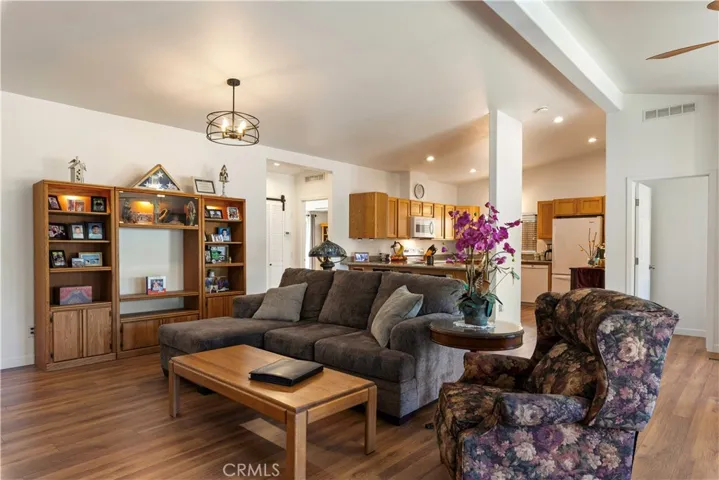 205 Island View, Lakeport, California 95453