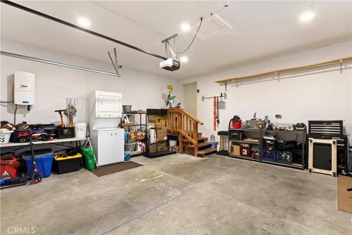 205 Island View, Lakeport, California 95453