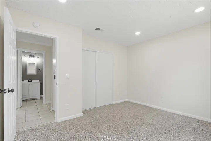 41052 177th E, Lancaster, California 93535