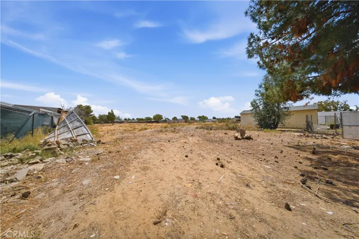 41052 177th E, Lancaster, California 93535