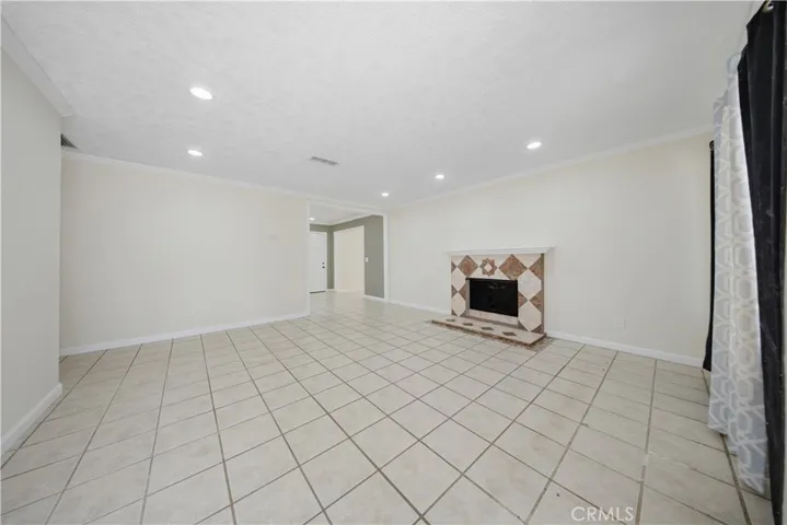 41052 177th E, Lancaster, California 93535