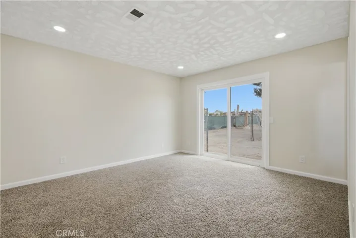 41052 177th E, Lancaster, California 93535