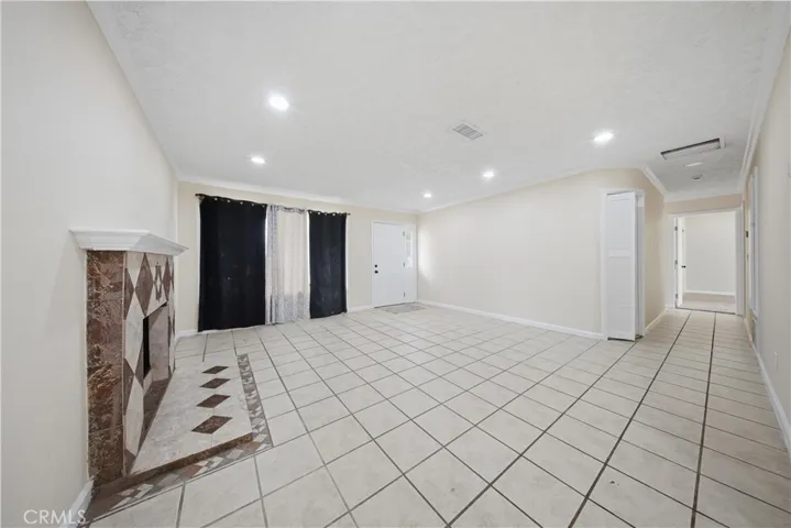 41052 177th E, Lancaster, California 93535