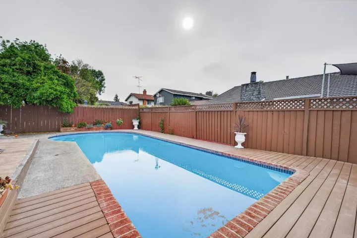 5342 Avenida Almendros, San Jose, California 95123