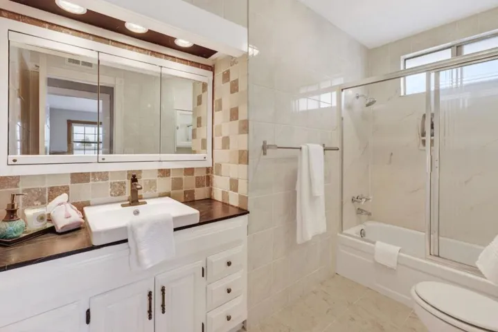 5342 Avenida Almendros, San Jose, California 95123