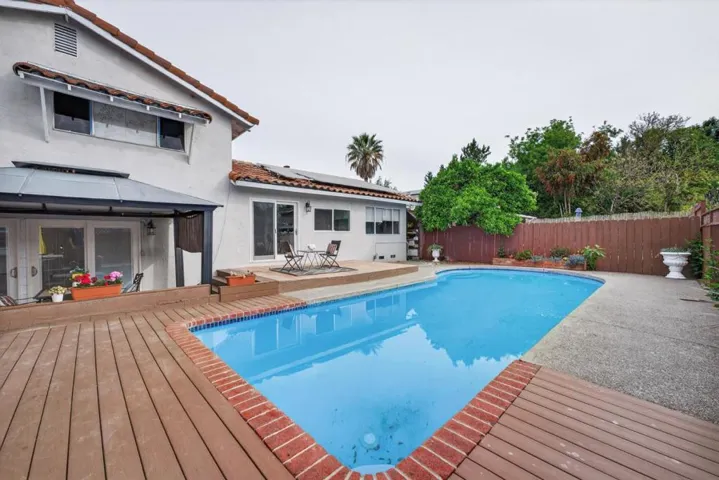 5342 Avenida Almendros, San Jose, California 95123