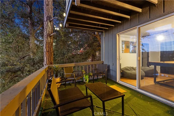 2nd Floor Patio