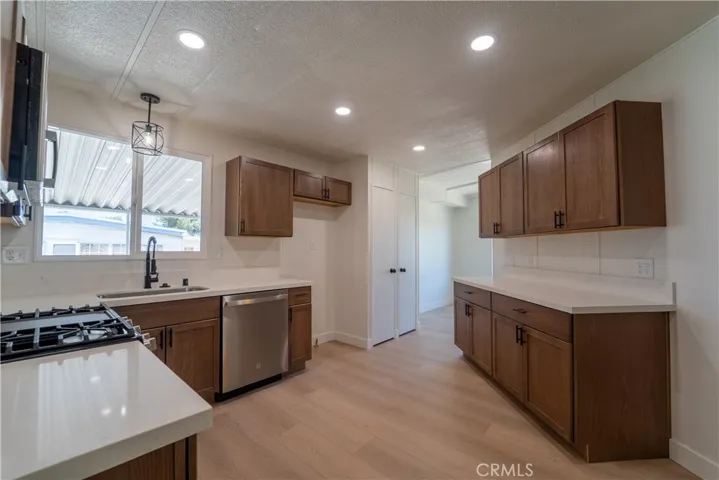 16447 Wimbleton Court, Victorville, California 92395