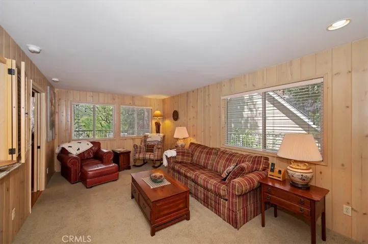 28018 Peninsula, Lake Arrowhead, California 92352