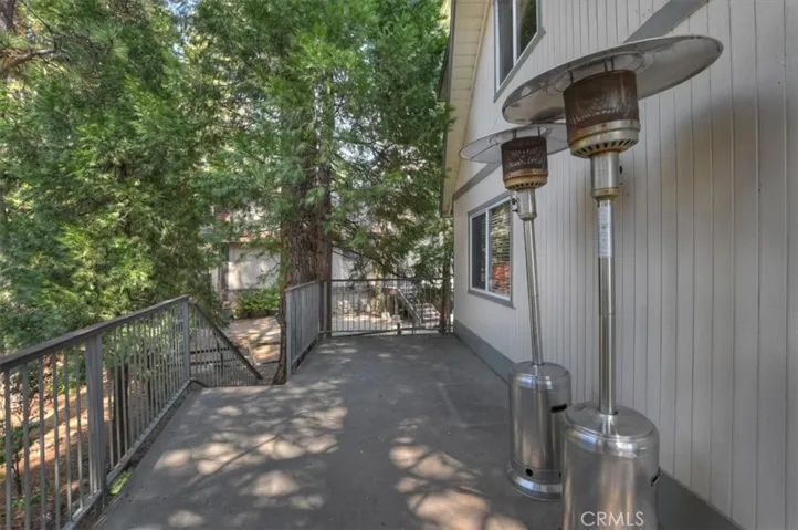 28018 Peninsula, Lake Arrowhead, California 92352