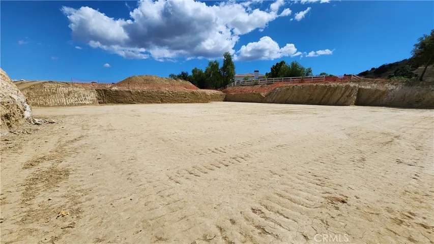 Large graded building pad.