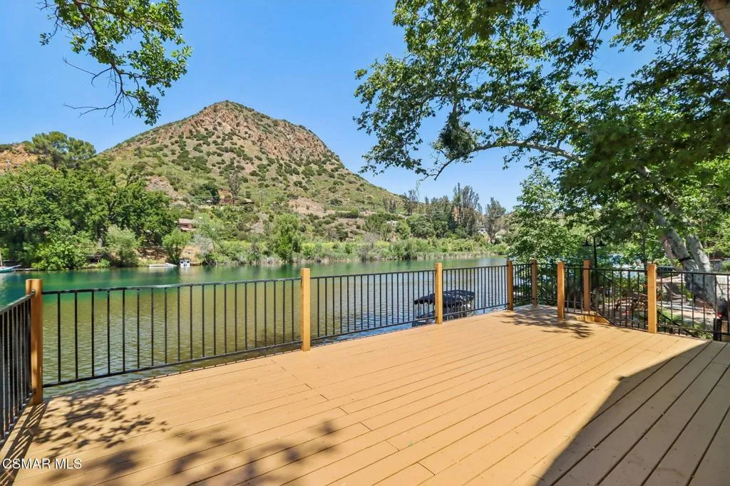 Deck view