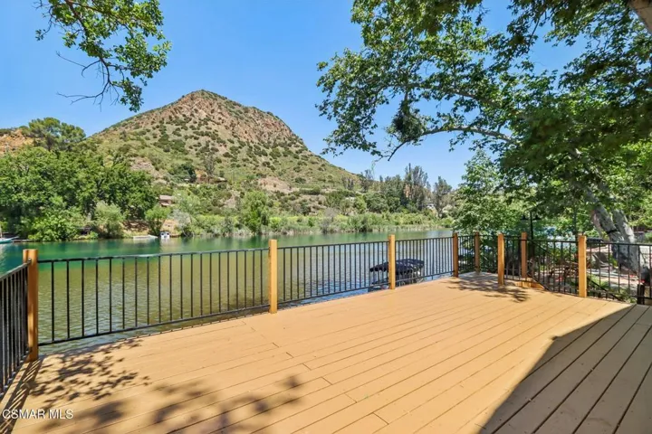 Deck view