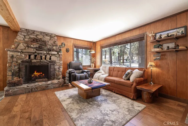 44844 Manzanita Lane, Sugarloaf, California 92386 — photo 4