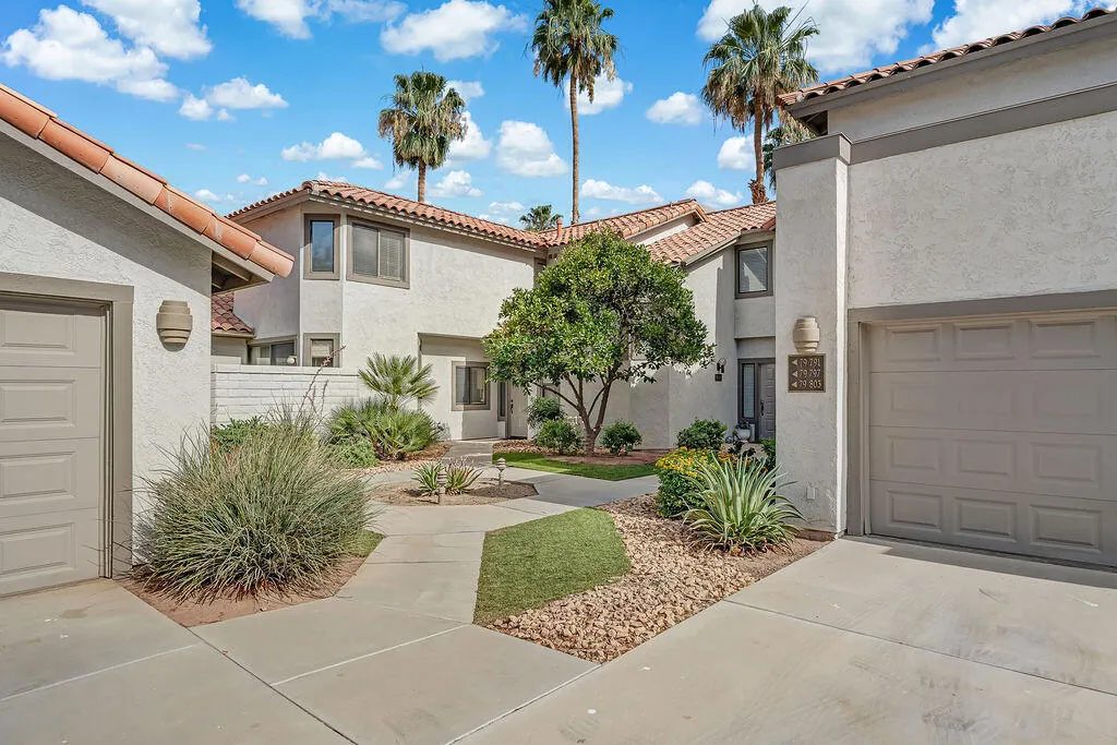 79803OlympiaFields,LaQuinta,CA92253-44