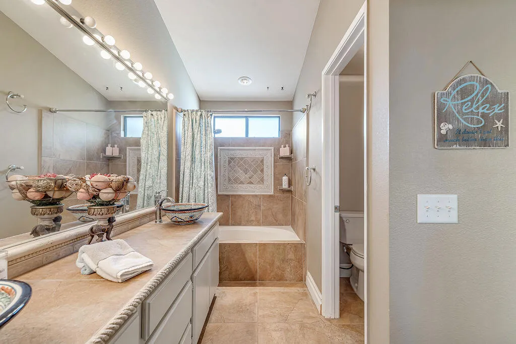 79803OlympiaFields,LaQuinta,CA92253-26