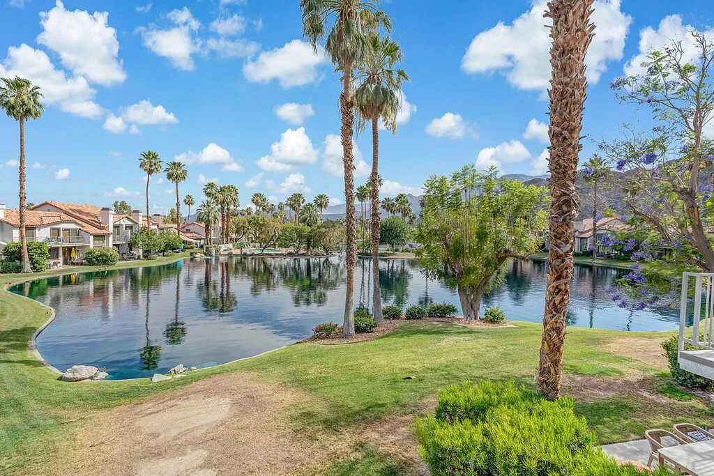 79803OlympiaFields,LaQuinta,CA92253-23