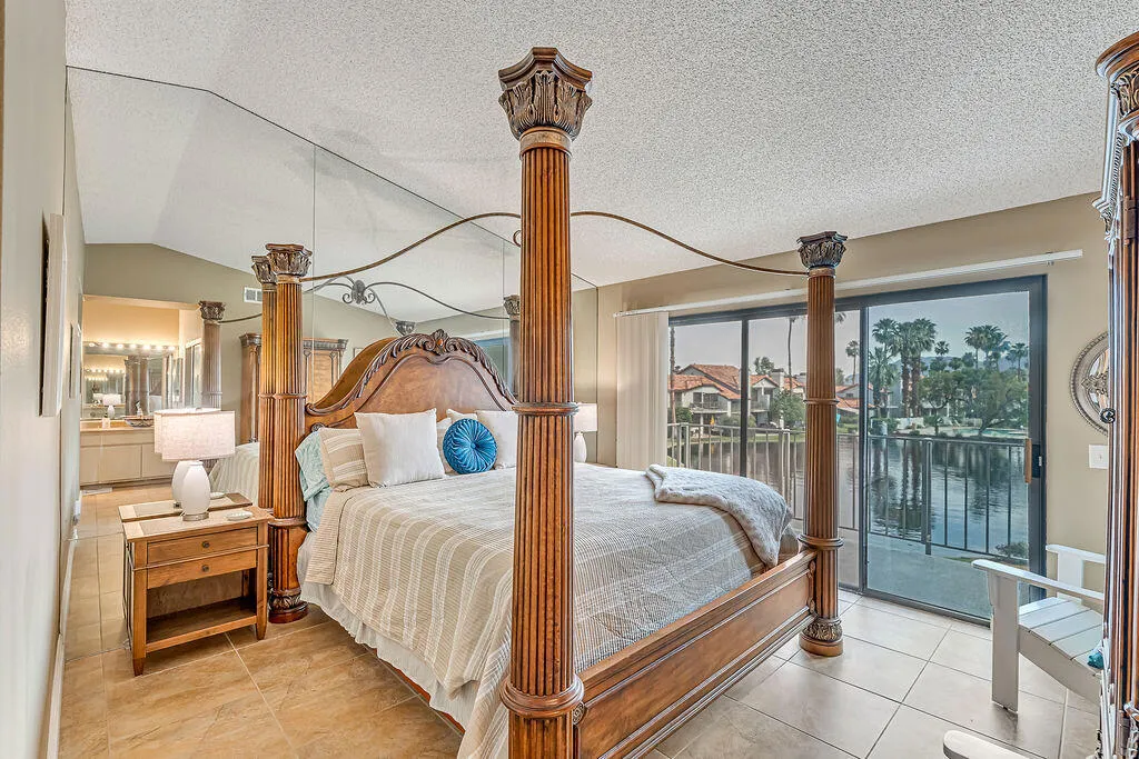 79803OlympiaFields,LaQuinta,CA92253-20