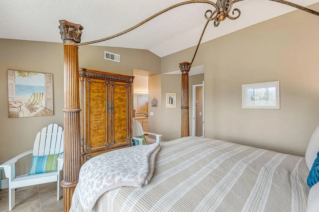 79803OlympiaFields,LaQuinta,CA92253-21