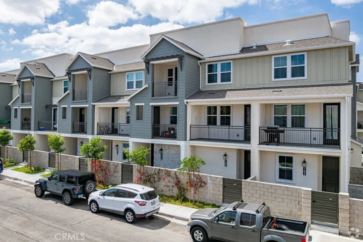 102 S Orchid, Compton, California 90220