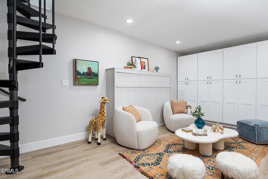 2040 N Madison Ave 027-mls
