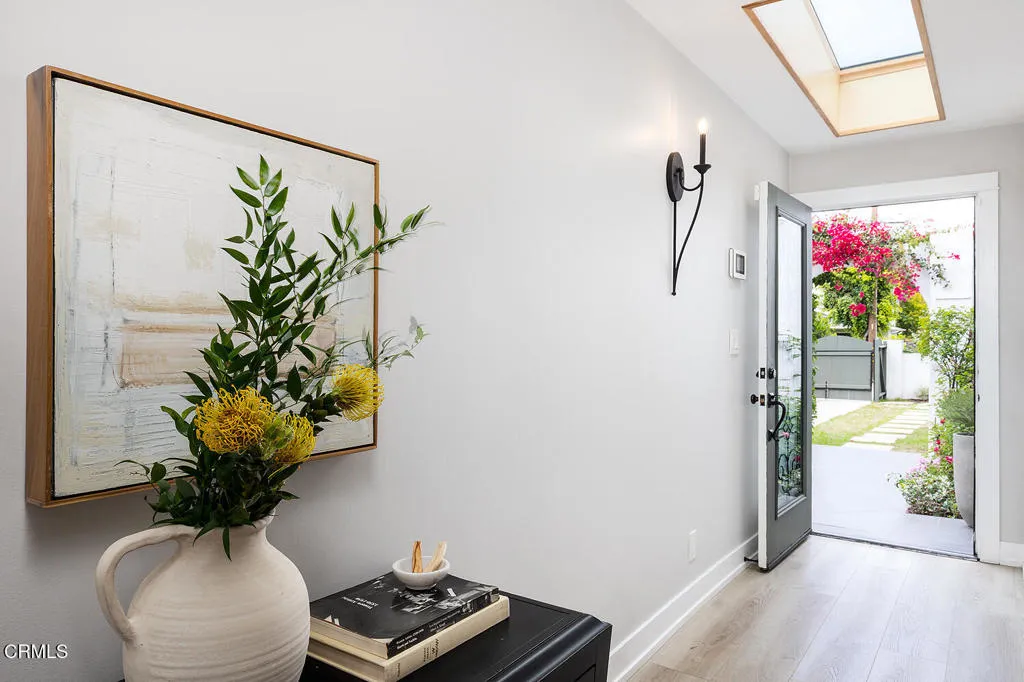 2040 N Madison Ave 012-mls