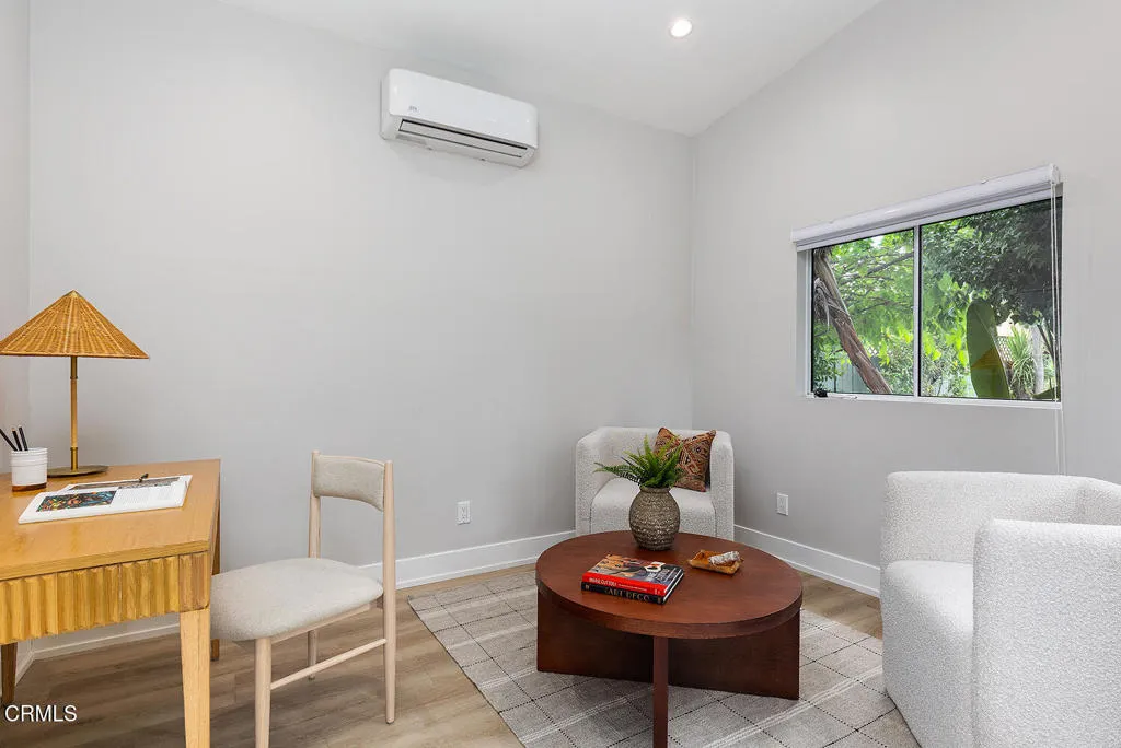 2040 N Madison Ave 052-mls