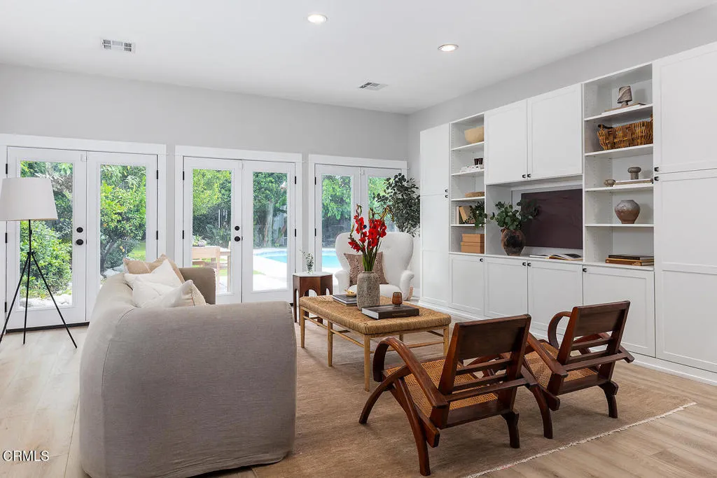 2040 N Madison Ave 015-mls
