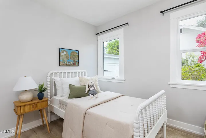 2040 N Madison Ave 040-mls