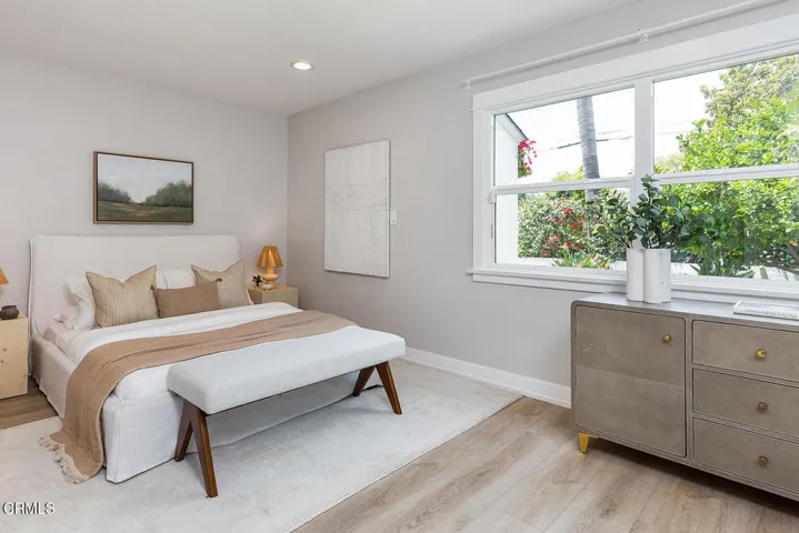 2040 N Madison Ave 044-mls