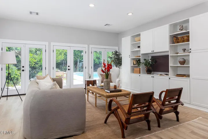 2040 N Madison Ave 015-mls