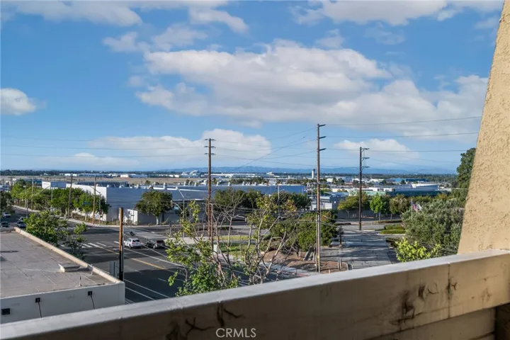 2501 Temple, Signal Hill, California 90755