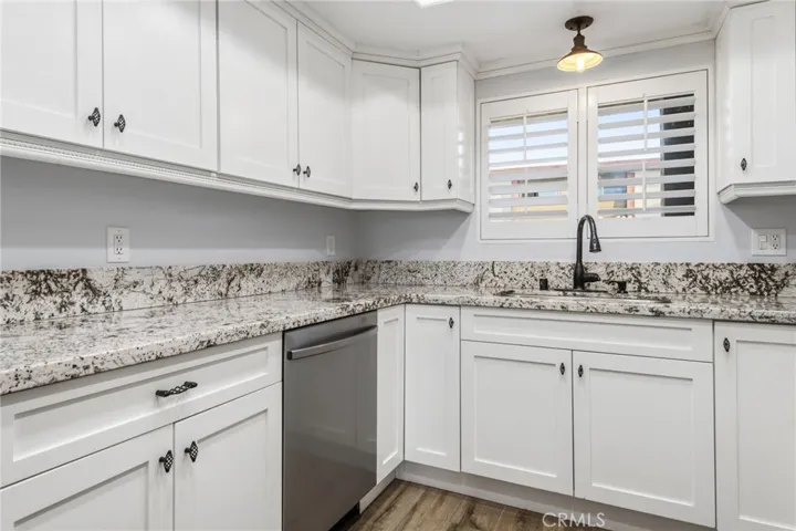 2501 Temple, Signal Hill, California 90755