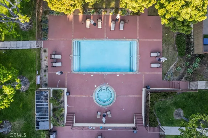 2501 Temple, Signal Hill, California 90755