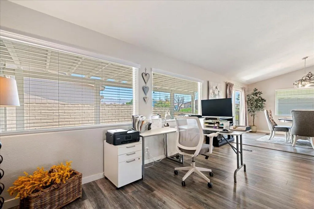 13-Office Nook - Copy - Copy