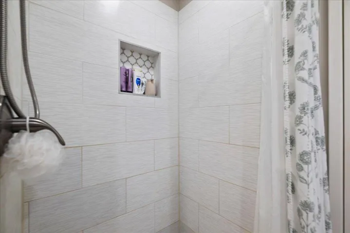 35-Shower - Copy - Copy