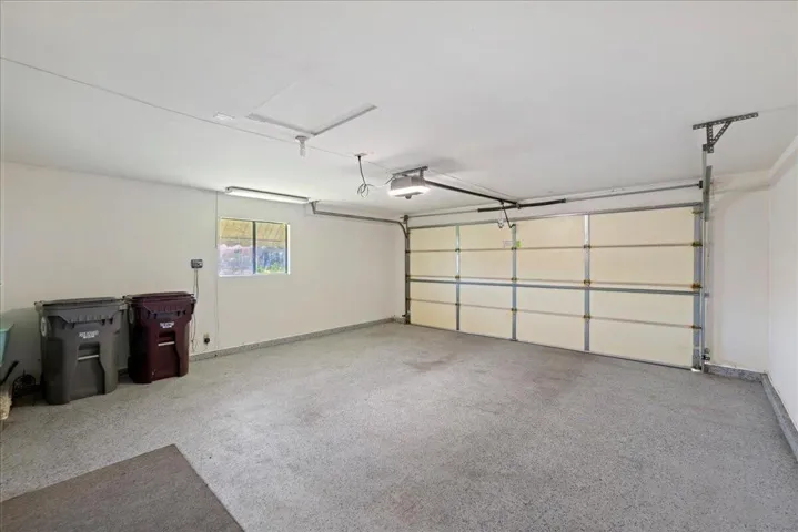 39-Garage - Copy