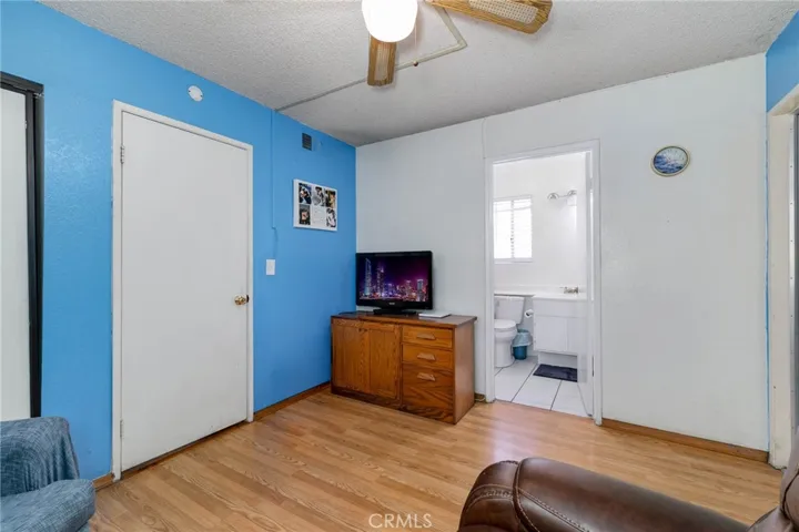 472 S Sherer, Compton, California 90220