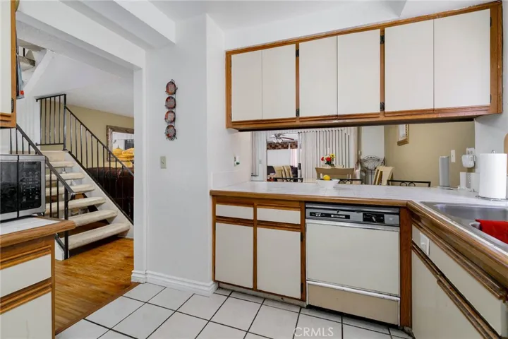 472 S Sherer, Compton, California 90220