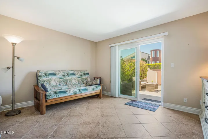 1130 Mandalay Beach Rd Oxnard-large-015-