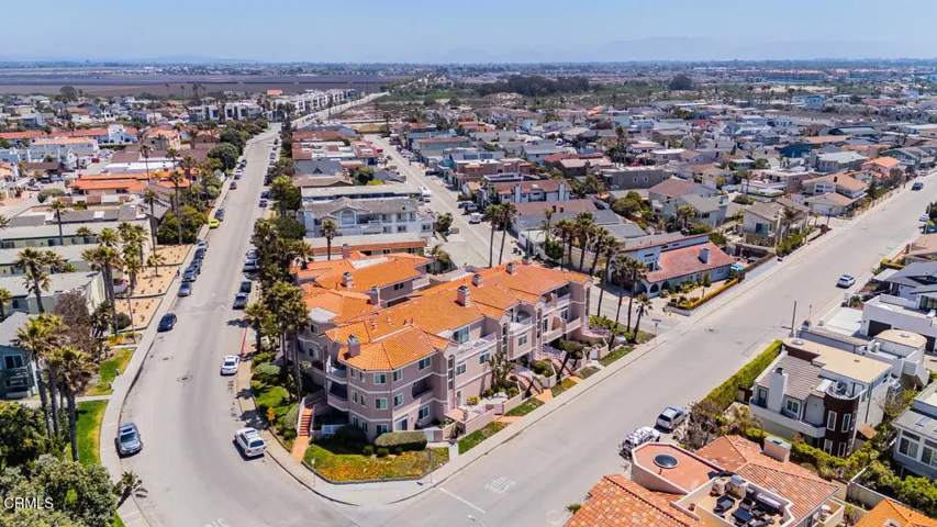 1130 Mandalay Beach Rd Oxnard-large-026-