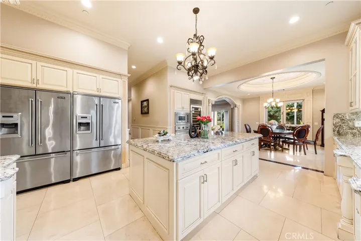Gourmet Kitchen