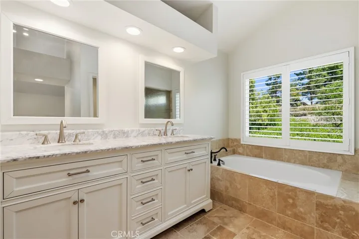 26066 Miralinda, Lake Forest, California 92630