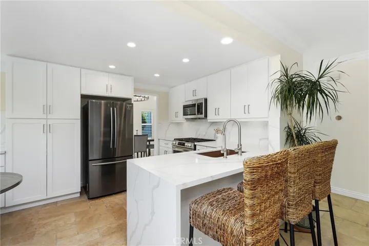 26066 Miralinda, Lake Forest, California 92630