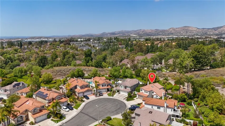 26066 Miralinda, Lake Forest, California 92630