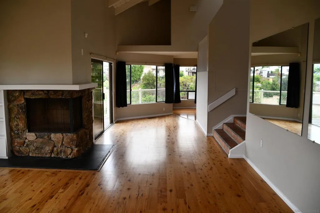 Den/Family/Great Room