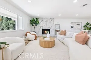 211 Deborah Court, Upland, California 91784