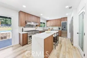211 Deborah Court, Upland, California 91784