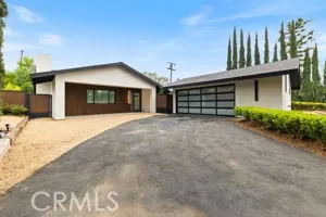 211 Deborah Court, Upland, California 91784